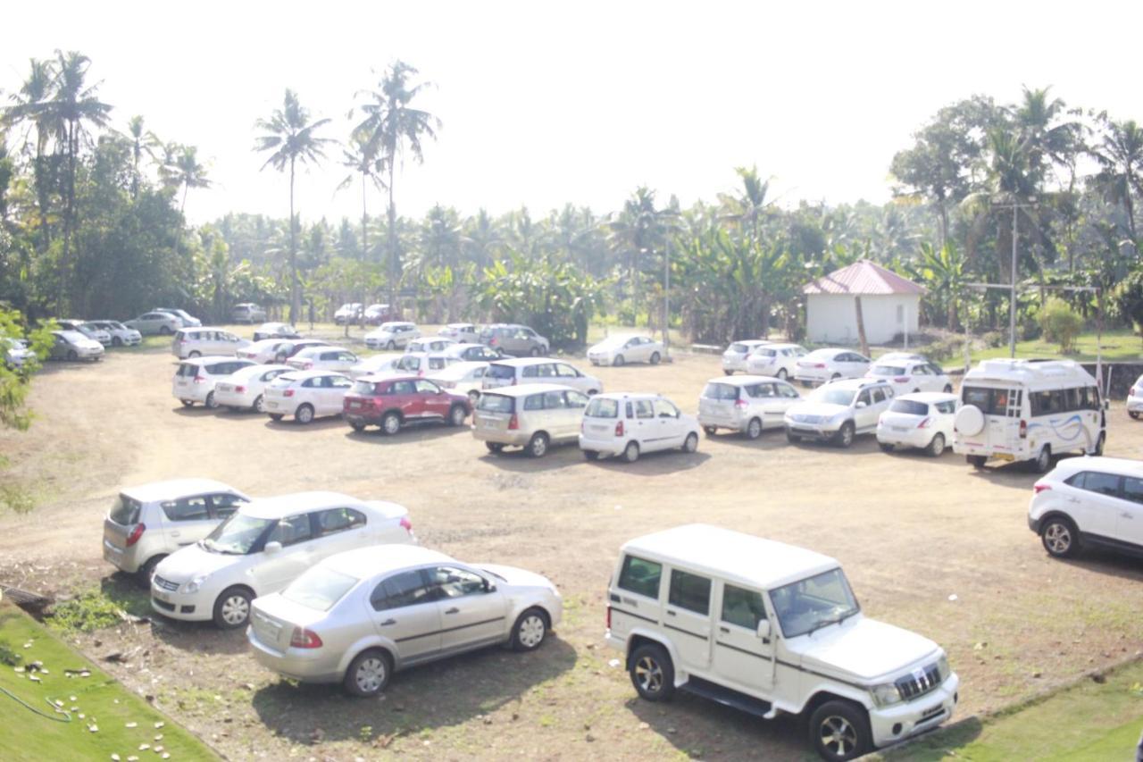 Angamaly Convention Centre Hotell Kochi Eksteriør bilde
